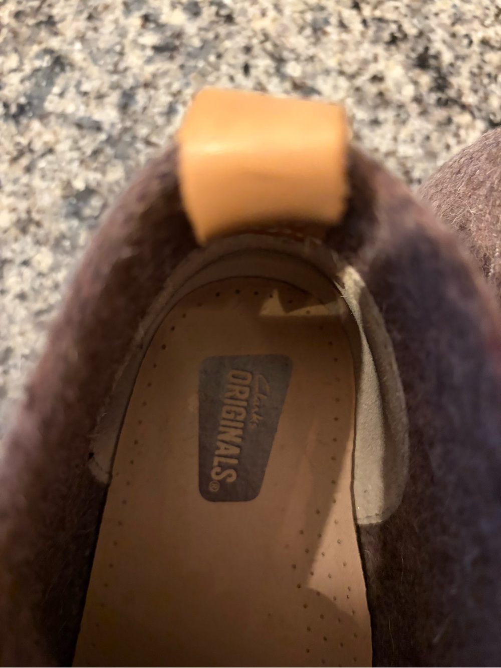 Clarks Men’s Chukka Boots in Beige and Brown - Picture 4 of 6